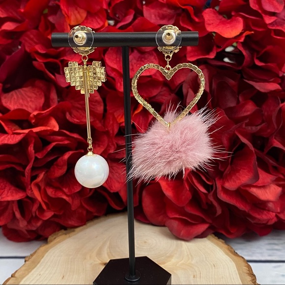 Romantic Crystal Pearl Pink Puff Pom Pom Earrings - Picture 11 of 15